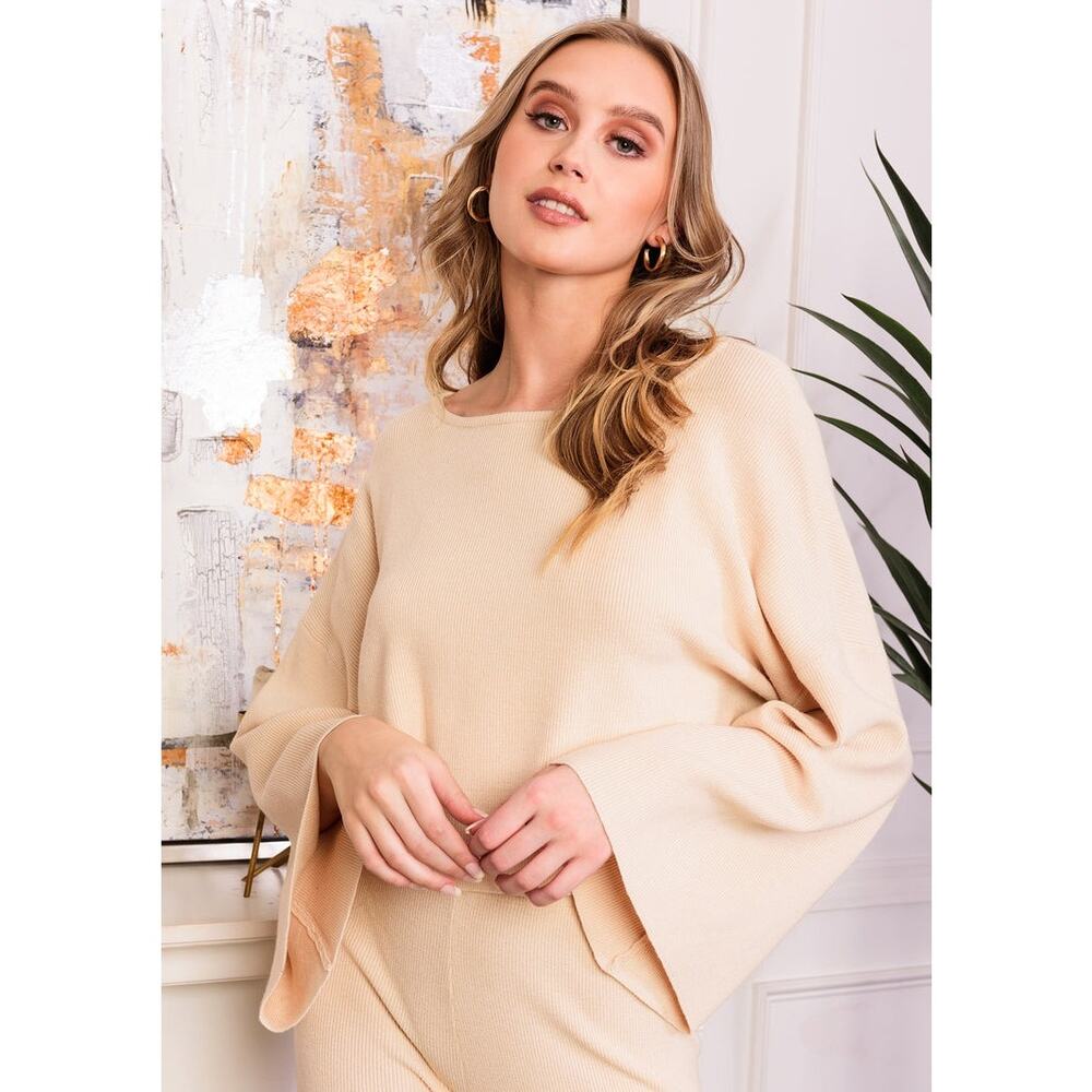 Alloy Apparel‎ Boxy Crop Flare Sleeve Top S Cream Lightweight Knit Boat Neck 70s